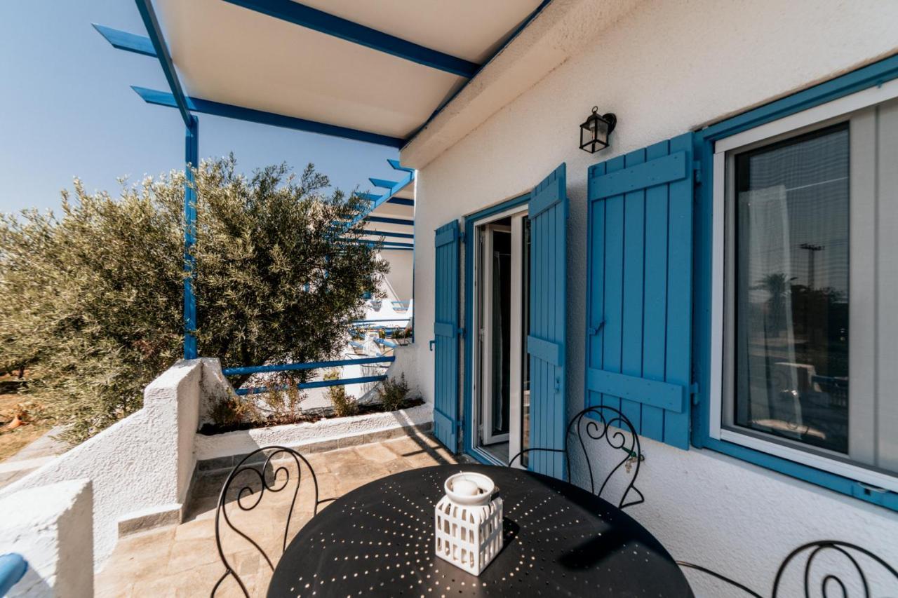 Cyclades Luxury Country house Nea Poteidaia