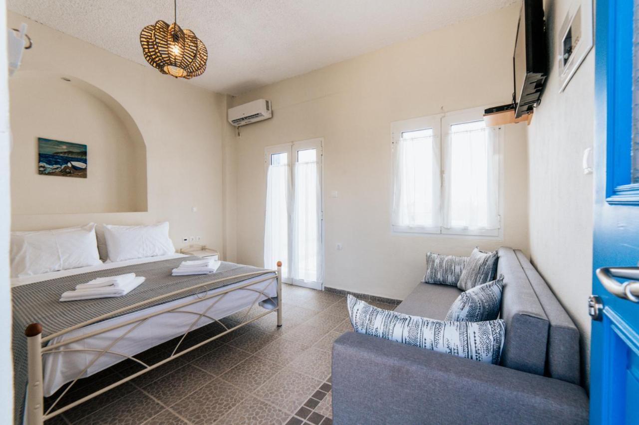 Cyclades Luxury Country house