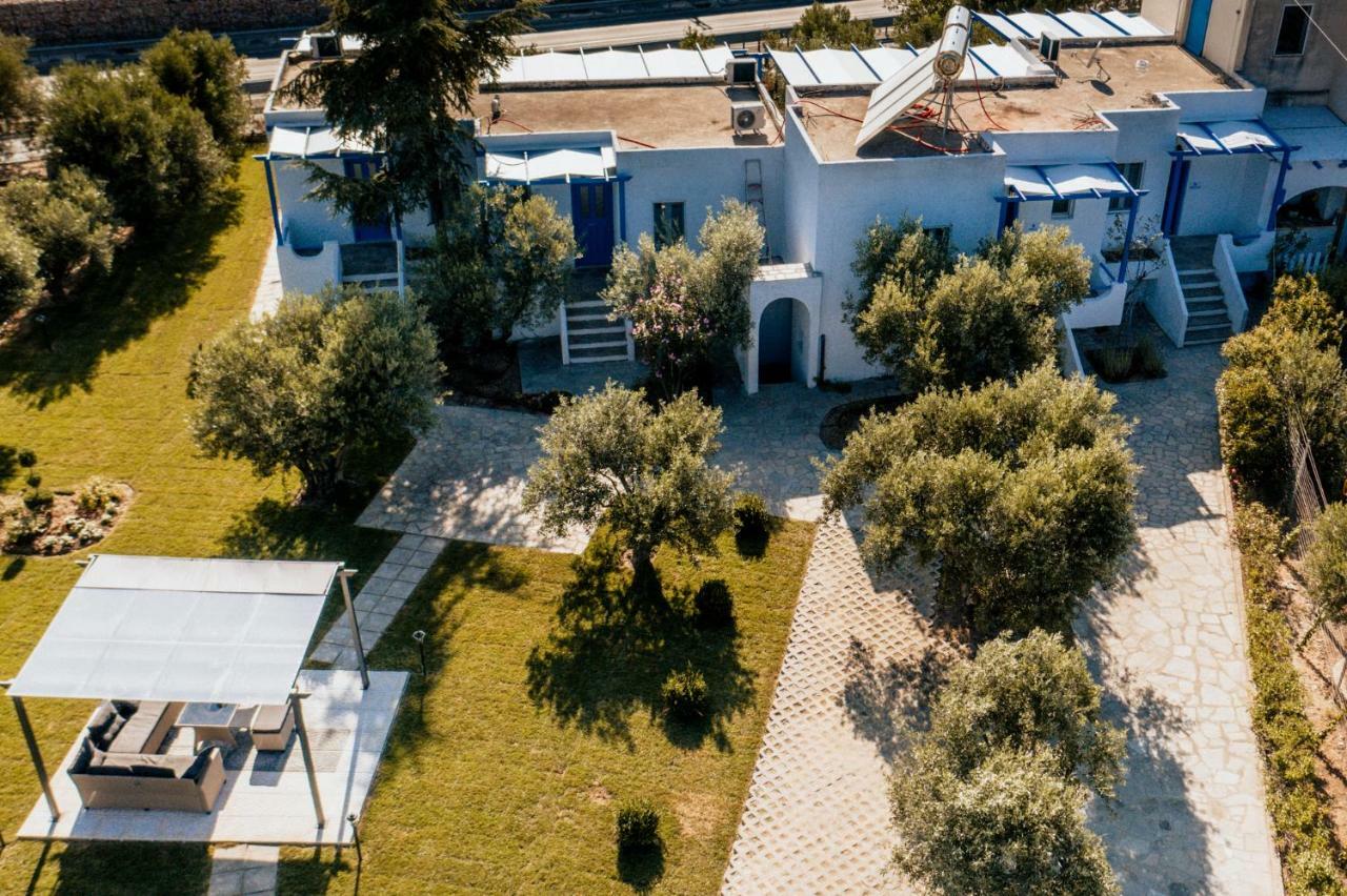 Cyclades Luxury Country house