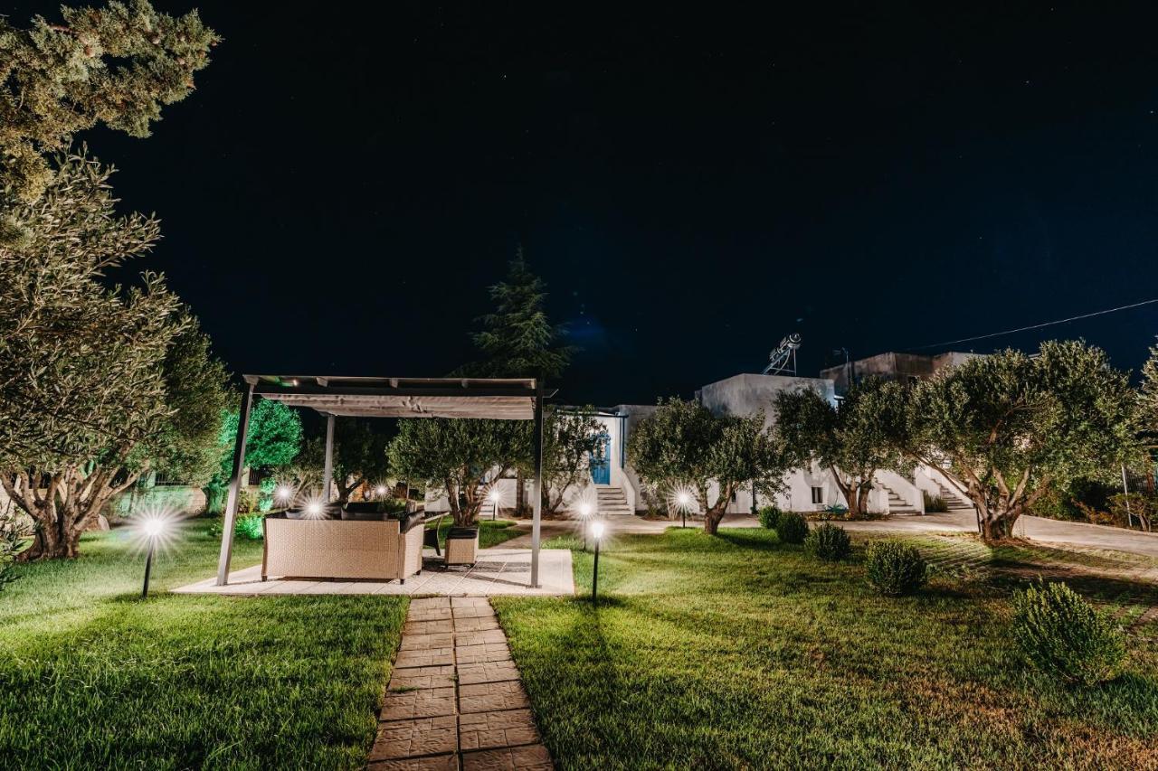 Cyclades Luxury Country house Nea Poteidaia